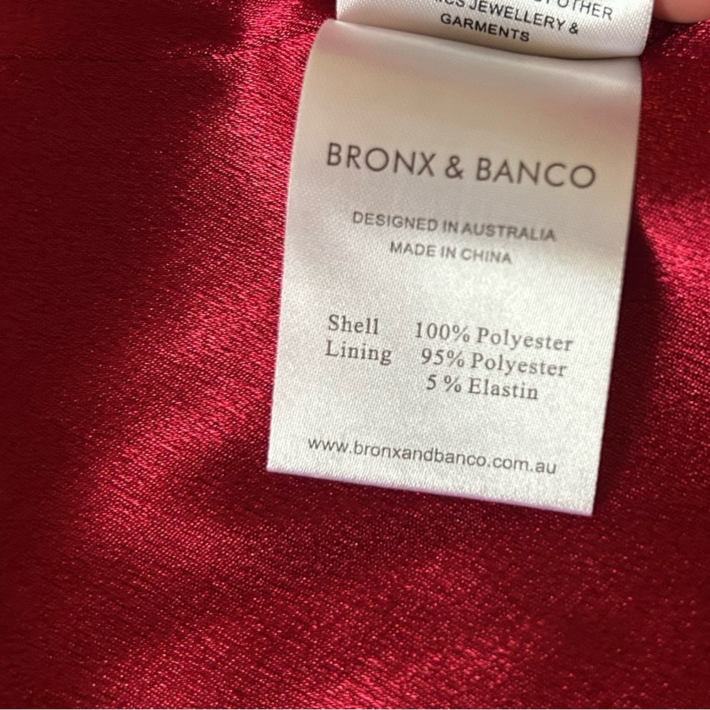 Bronx and Banco Black and Red One-Shoulder Gown Size 6 - Picture 10 of 15